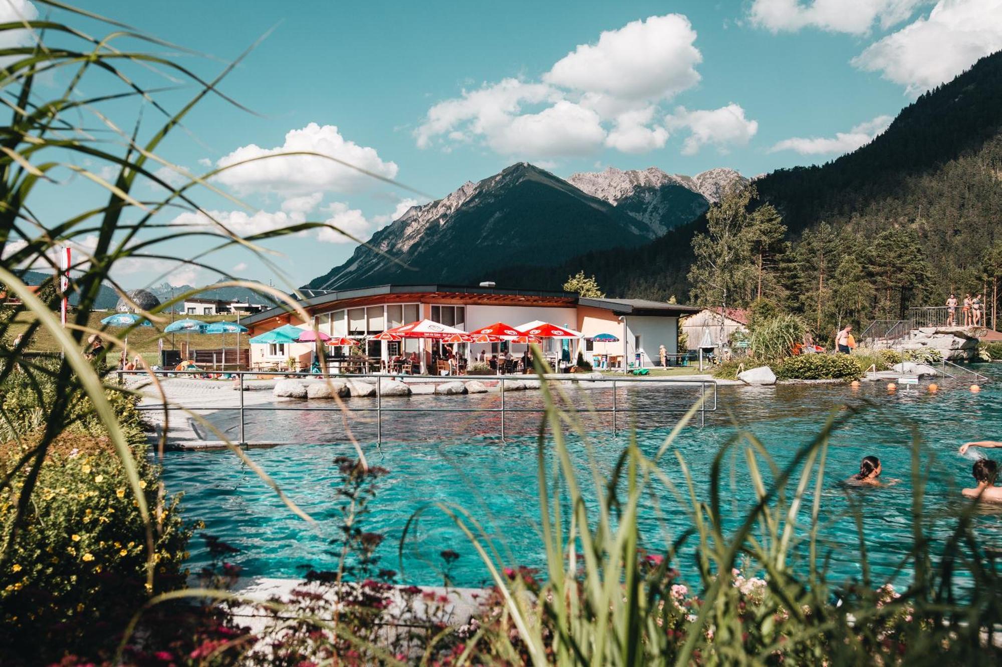 Camping Lechtal Vorderhornbach ภายนอก รูปภาพ
